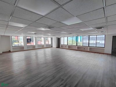 /international/co/carrera-43-a-1-a-sur-el-poblado-medellin-antioquia-medellin-antioquia-310108971530/