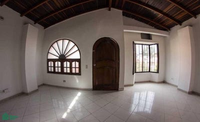 /international/co/cra-48-63a-49-402-centro-medellin-antioquia-050012-medellin-antioquia-310100645913/
