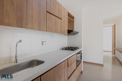 /international/co/47-23-itagui-antioquia-310095293683/?lang=zh-cn