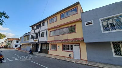 /international/co/55a-10-carrera-1w-55a-10-barrio-mutis-unit-55a-10-bucaramanga-santander-department-310106078337/