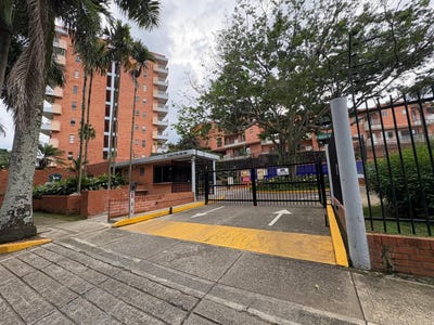 /international/co/cl-13-108100-ciudad-jardin-cali-valle-del-cauca-colombia-cali-valle-del-cauca-310101277024/?lang=es
