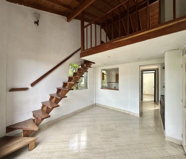 /international/co/cl-47b-94-60-santa-lucia-medellin-la-america-medellin-antioquia-colombia-medellin-antioquia-310101443287/?lang=en