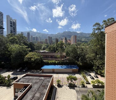 /international/co/cl-20-sur-25b-109-el-poblado-medellin-el-poblado-medellin-antioquia-colombia-medellin-antioquia-310101444133/?lang=en
