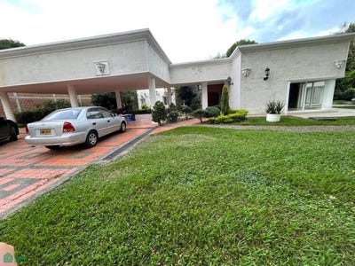 /international/co/calle-18a-127c-101-villa-julia-pance-cali-valle-del-cauca-cali-valle-del-cauca-310105205205/