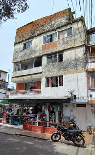 /international/co/cr-11-no-68-34-unit-302-bucaramanga-santander-department-310107975611/