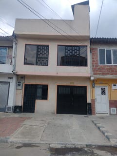 /international/co/cl-53-10a-20-comuna-8-cali-valle-del-cauca-colombia-cali-valle-del-cauca-310100989303/?lang=fr