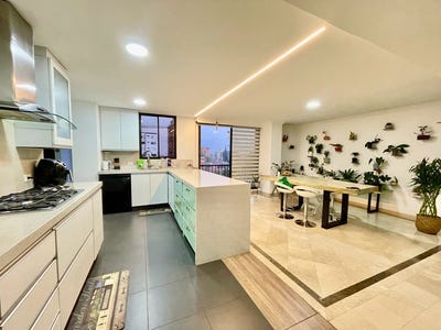 /international/co/medellin-medellin-antioquia-310095805422/