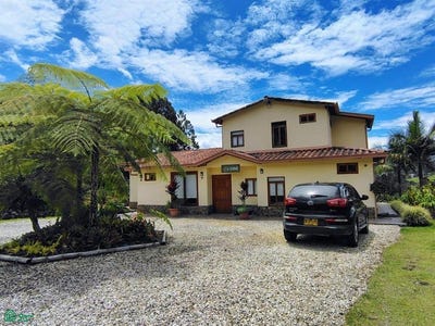 /international/co/kilometro-3-la-argentina-el-retiro-medellin-antioquia-medellin-antioquia-310105826183/