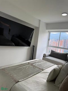 /international/co/carrera-45-79-sur-176-medellin-medellin-antioquia-medellin-antioquia-310108458459/