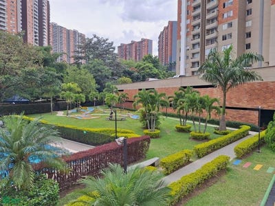 /international/co/cr-81-4-g-65-apto-1010-loma-de-los-bernal-medellin-antioquia-medellin-antioquia-310105006484/