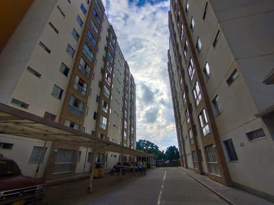 /international/co/avenida-17-7w-51-piedecuesta-santander-unit-802-piedecuesta-santander-department-310095285577/
