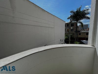 /international/co/medellin-laureles-antioquia-310101180831/?lang=it