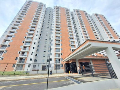 /international/co/au-floridablanca-piedecuesta-km-1-500m-via-longitudinal-mensuli-torre-1-apto-unit-206-floridablanca-santander-department-310107041858/