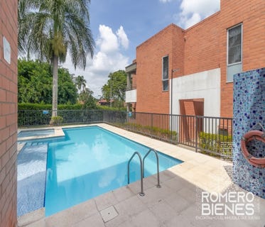 /international/co/carrera-126-5-264-ciudad-jardin-cali-valle-del-cauca-310095647025/?lang=en