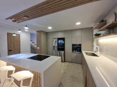 /international/co/-36aas-130-cra-27-envigado-antioquia-310107493151/