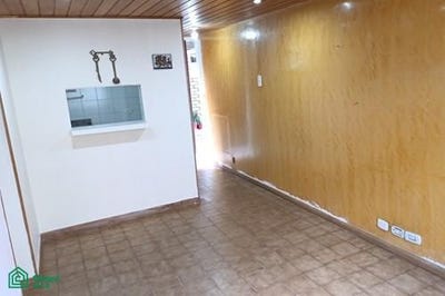 /international/co/cl-48p-bis-c-sur-3-34-rafael-uribe-uribe-bogota-0-molinos-bogota-d-c-cundinamarca-cundinamarca-310101272766/