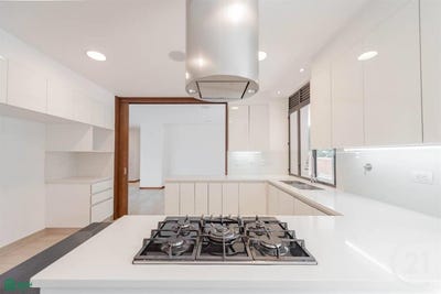 /international/co/calle-15-d-sur-32-112-edificio-mondrian-apartamento-301-el-poblado-medellin-antioquia-medellin-antioquia-310108971197/