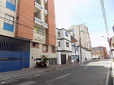 /international/co/carrera-24-30-65-apto-305-ed-mar-azul-real-p-h-bucaramanga-santander-department-310101550142/?lang=fr