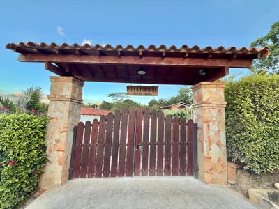 /international/co/villa-boricua-mesa-de-los-santos-lot-e-11-los-santos-santander-department-310106714341/
