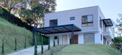 /international/co/rionegro-antioquia-colombia-rionegro-antioquia-310100786818/