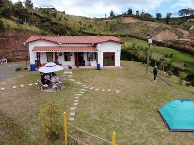 /international/co/7mq3-5r-san-vicente-antioquia-colombia-san-vicente-ferrer-antioquia-310100663439/?lang=it