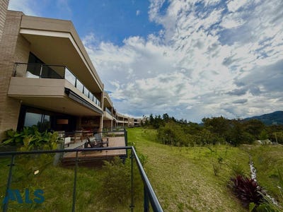 /international/co/unit-139-rionegro-antioquia-310105098829/