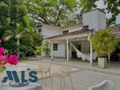 /international/co/unit-405-santa-fe-de-antioquia-santa-fe-de-antioquia-310107790580/