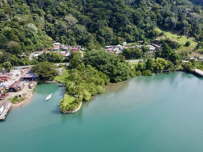 /international/cr/titled-waterfront-property-golfito-bay-golfito-puntarenas-310108593199/