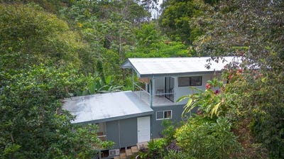 /international/cr/multi-family-compound-4-fully-furnished-units-15-minutes-to-the-beach-platanillo-de-dominical-san-jose-310105712973/