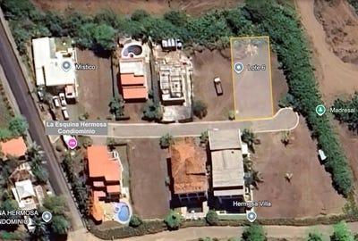 /international/cr/la-esquina-jaco-puntarenas-310106860658/