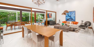/international/cr/modern-oasis-single-level-home-in-santa-ana-rio-oro-santa-ana-san-jose-310101283198/