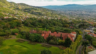 /international/cr/las-catalinas-de-pico-blanco-san-antonio-san-jose-310108528910/