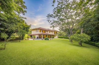 /international/cr/los-reyes-guacima-alajuela-province-310108920823/