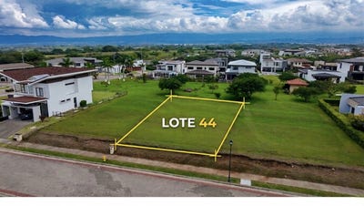 /international/cr/los-reyes-guacima-alajuela-province-310108775879/