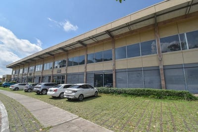 /international/cr/local-comercial-de-220m2-en-guachipelin-de-escazð-strip-center-unit-for-rent-in-guachipelin-guachipelin-san-jose-120094440091/?lang=en