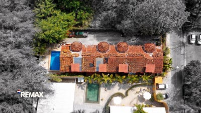 /international/cr/condominium-mar-azul-calle-crotos-subway-jaco-puntarenas-jaco-puntarenas-310107368345/