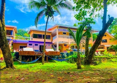 /international/cr/vista-hermosa-carrertera-nacional-ruta-n-34-puntarenas-costa-rica-playa-hermosa-puntarenas-province-310103448492/