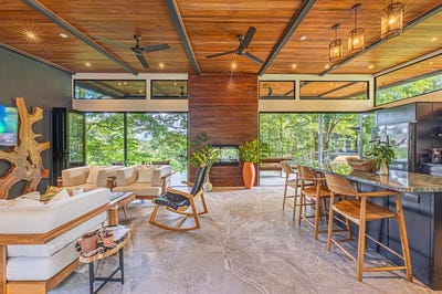 /international/cr/la-sombra-villas-where-nature-meets-comfort-in-tinamates-tinamastes-san-jose-310106357723/