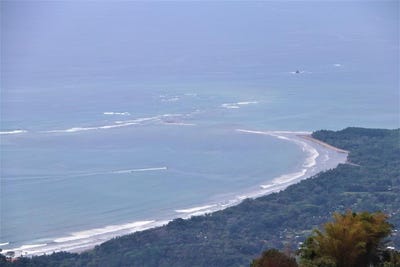 /international/cr/puntarenas-uvita-bahia-ballena-60504-uvita-puntarenas-uvita-puntarenas-120076854123/