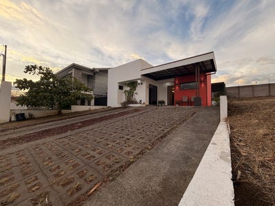 /international/cr/tacares-norte-grecia-alajuela-grecia-alajuela-province-310104885340/