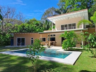 /international/cr/casa-blue-morpho-tropical-oasis-minutes-away-from-samara-ideal-for-family-living-or-rental-income-samara-guanacaste-province-310108809375/