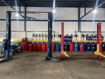 /international/cr/service-center-cmh-lubrication-and-tire-repair-center-canas-guanacaste-province-310101603624/