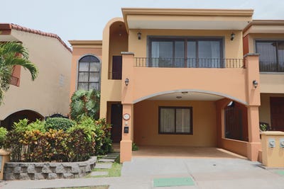 /international/cr/condominio-los-sauces-heredia-costa-rica-heredia-heredia-heredia-heredia-province-310108870348/?lang=zh-tw