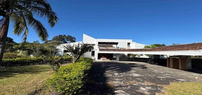 /international/cr/escazu-san-jose-310107490611/
