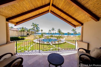/international/cr/palms-17-charming-luxurious-ocean-front-villa-for-rent-in-playa-flamingo-guanacaste-playa-flamingo-guanacaste-province-120064829780/