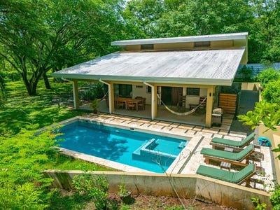 /international/cr/campo-de-suenos-fresh-3br-beach-home-pool-on-3-4-acreplaya-negra-guanacaste-playa-negra-guanacaste-province-120093068206/