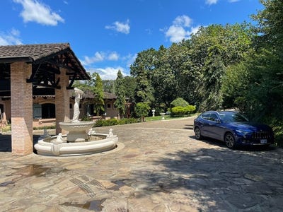 /international/cr/luxury-estate-in-la-guacima-alajuela-la-guacima-alajuela-province-120073752231/?lang=en