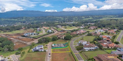 /international/cr/los-llanos-lot-los-reyes-hacienda-los-reyes-la-guacima-alajuela-province-310101279308/?lang=fr
