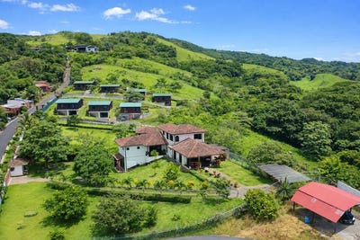 /international/cr/main-house-plus-7-rental-cabins-a-proven-income-generating-property-piedades-san-jose-310106290510/