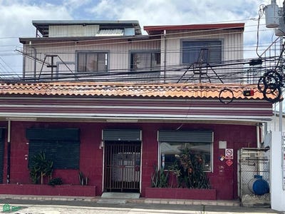 /international/cr/50-metros-suroeste-de-la-rotonda-el-farolito-casa-2967-carmen-san-jose-san-jose-san-jose-san-jose-310100952165/